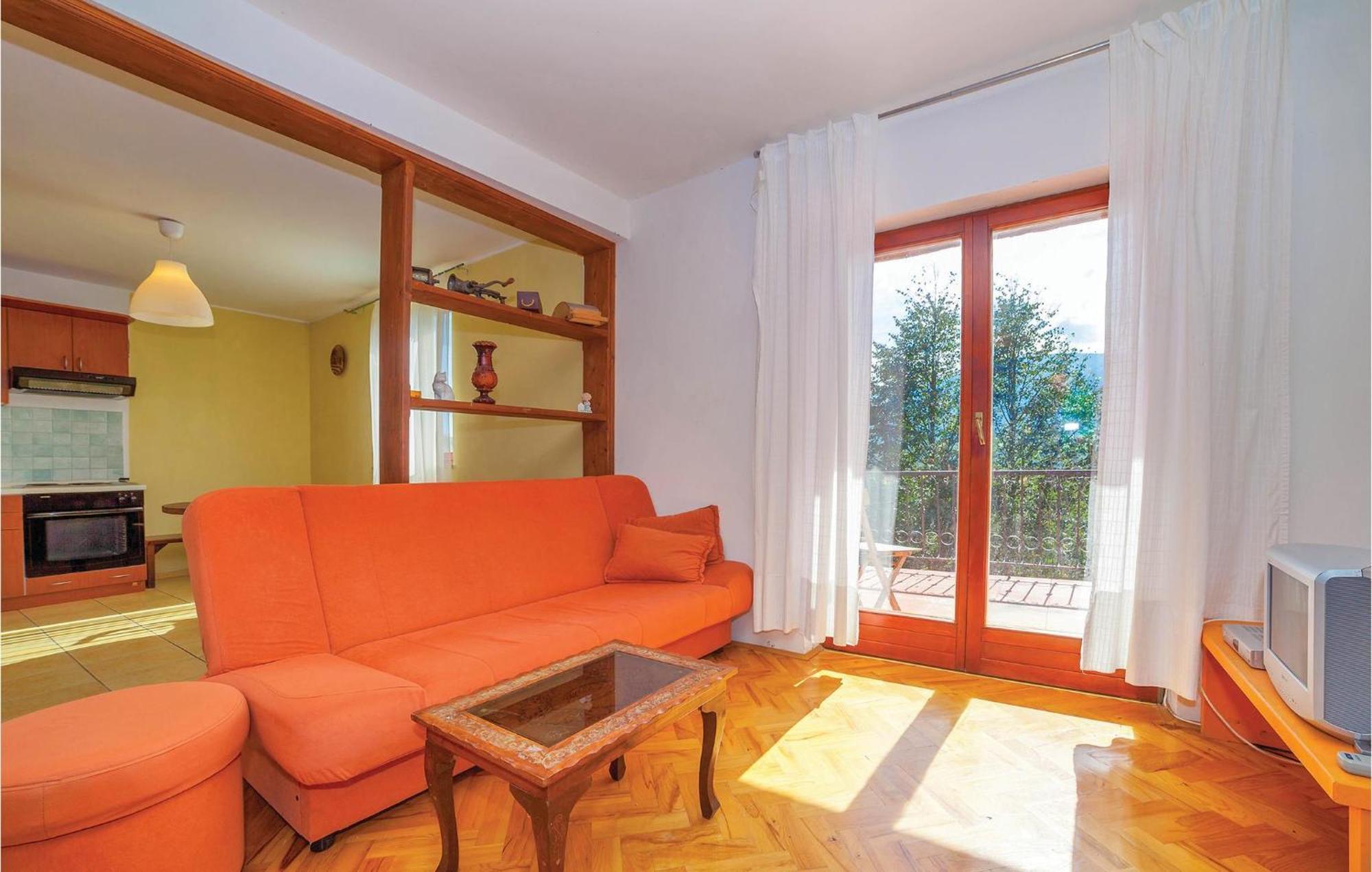 7 Bedroom Pet Friendly Home In Crni Kal Crni Kal  Extérieur photo